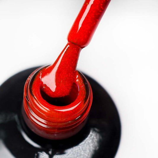 Gel Polish 047 – Brilliant Red 6ml