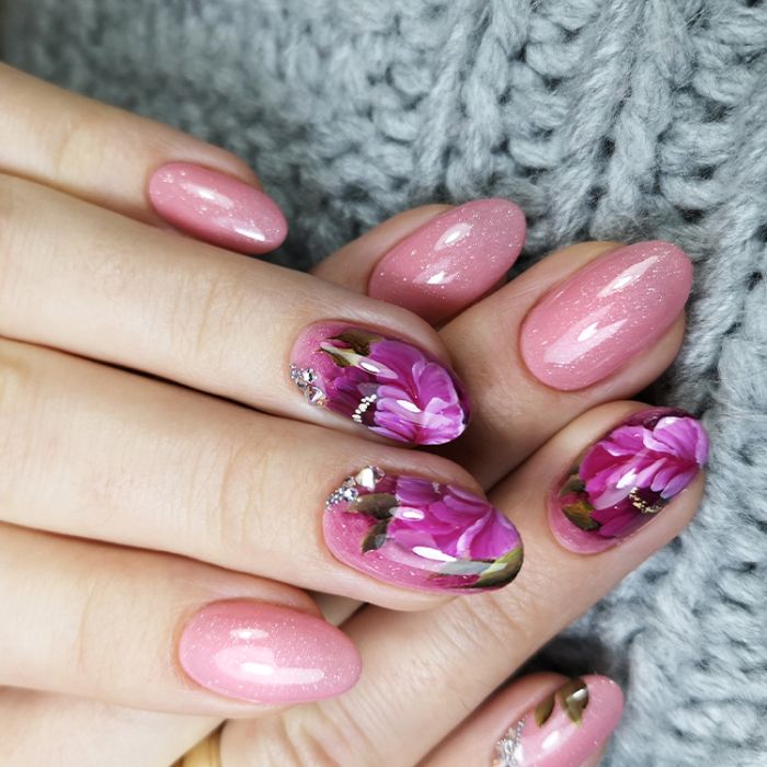 137 Lola Gel polish 10g