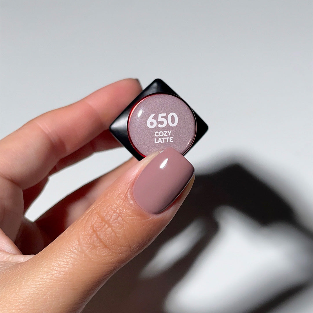 650 Cozy Latte gel polish 10g
