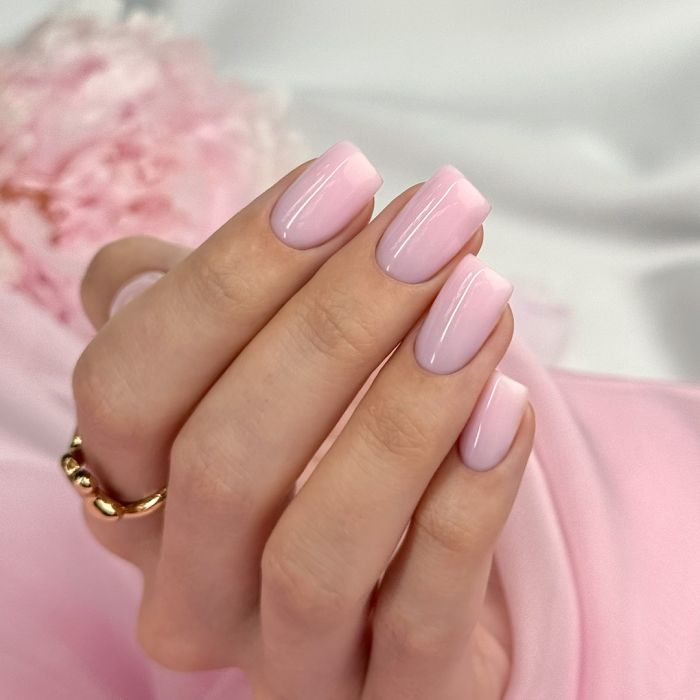 624 Pink Veil gel polish 10g