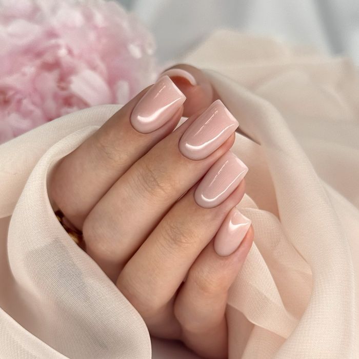 632 Cashmere Beige gel polish 10g
